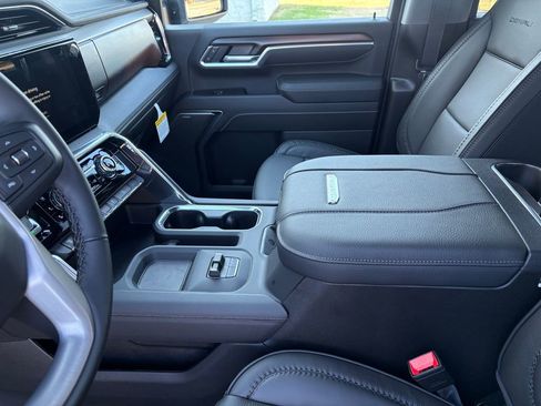New 2026 GMC Sierra 2500 Denali w/ Technology Package image 42