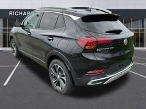 Used 2021 Buick Encore GX Essence AWD/4WD image 9