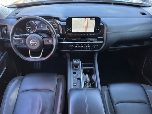 Certified 2022 Nissan Pathfinder SL w/ SL Premium Package image 10