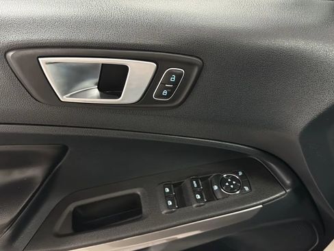 Used 2020 Ford EcoSport Titanium AWD/4WD image 16