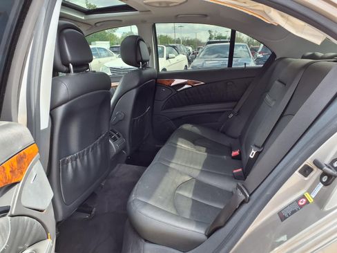 Used 2006 Mercedes-Benz E 350 Sedan image 10
