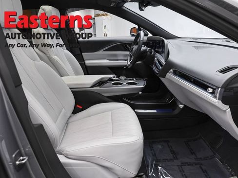 Used 2024 Cadillac Lyriq Luxury RWD image 26