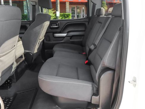 Used 2018 Chevrolet Silverado 1500 LT w/ All Star Edition image 38