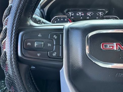 Used 2022 GMC Sierra 1500 SLT w/ SLT Premium Plus Package AWD/4WD image 17