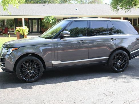 Used 2016 Land Rover Range Rover Supercharged AWD/4WD image 60