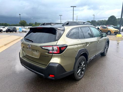 Used 2024 Subaru Outback Onyx Edition image 3