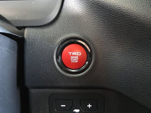 Used 2026 Toyota Tundra SR5 AWD/4WD image 9