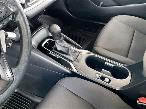 Used 2024 Toyota Corolla LE image 15