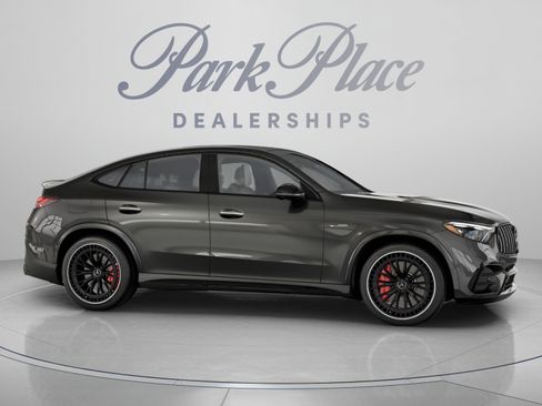 Used 2025 Mercedes-Benz GLC 63 AMG S image 29