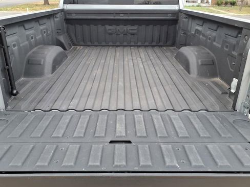 Certified 2025 GMC Sierra 2500 AT4 w/ Technology Package image 11