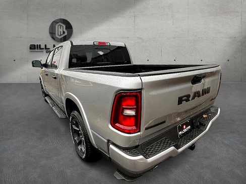 New 2026 RAM 1500 4x4 Crew Cab image 8