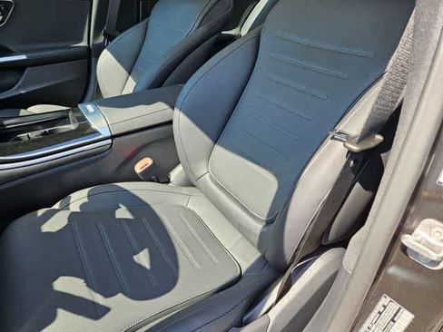 Used 2026 Mercedes-Benz C 300 Sedan image 16
