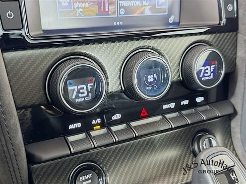 Used 2017 Jaguar F-TYPE SVR image 20