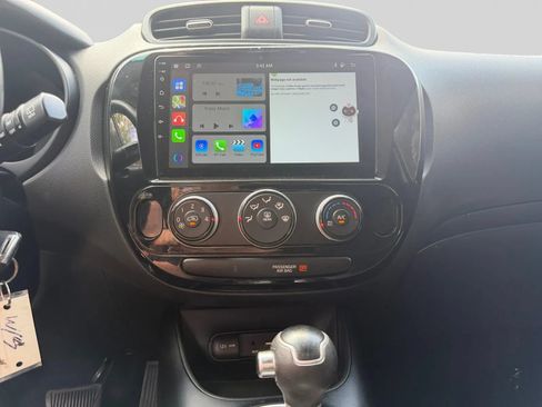 Used 2017 Kia Soul FWD image 21