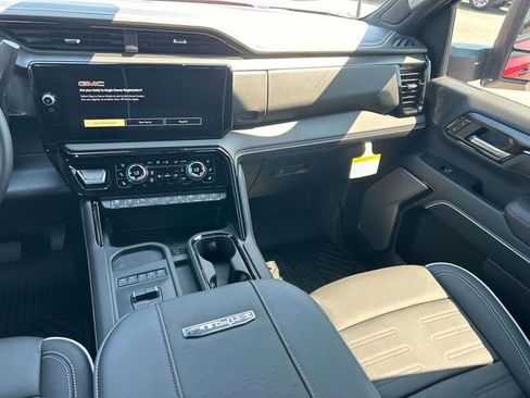 New 2026 GMC Sierra 2500 AT4X w/ AT4X AEV Edition AWD/4WD image 17