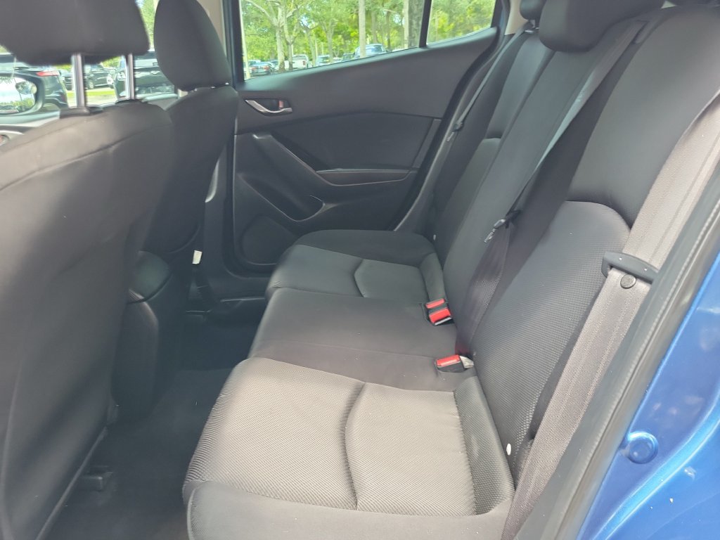 Used 2017 MAZDA MAZDA3 Sport FWD image 7