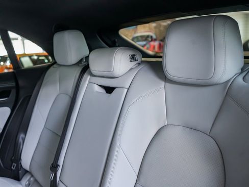 New 2026 Porsche Macan 4S Electric AWD/4WD image 26