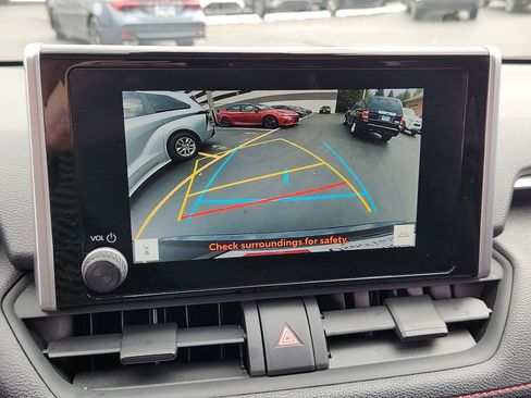 Certified 2023 Toyota RAV4 SE image 17