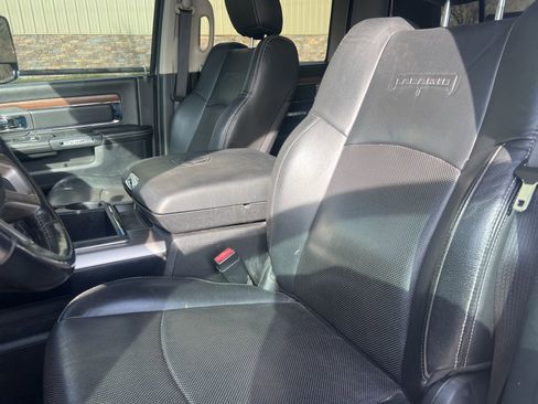 Used 2015 RAM 3500 Laramie image 12