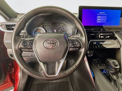 Certified 2024 Toyota Venza Nightshade image 11