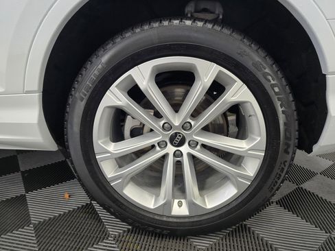 Used 2025 Audi Q7 3.0T Premium Plus AWD/4WD image 19