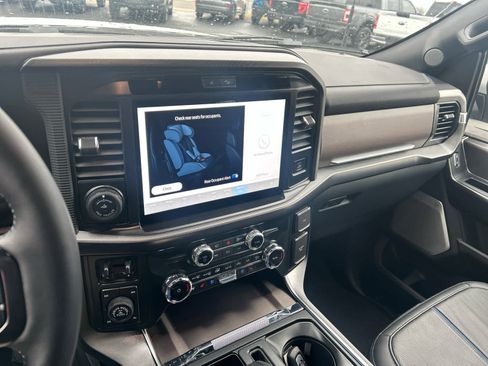 New 2025 Ford F150 Platinum w/ Equipment Group 702A High image 86