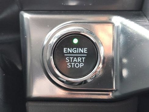 Used 2021 Ford F150 Lariat w/ Trailer Tow Package AWD/4WD image 19