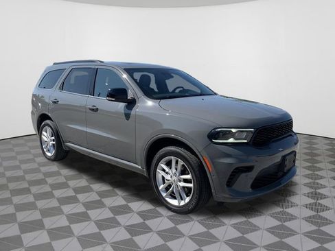 Used 2025 Dodge Durango GT AWD/4WD image 4