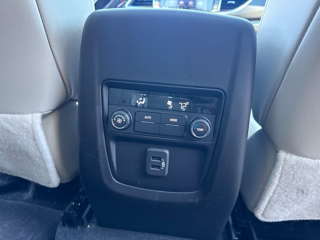 Used 2024 Buick Enclave Essence w/ Experience Buick Package FWD image 19