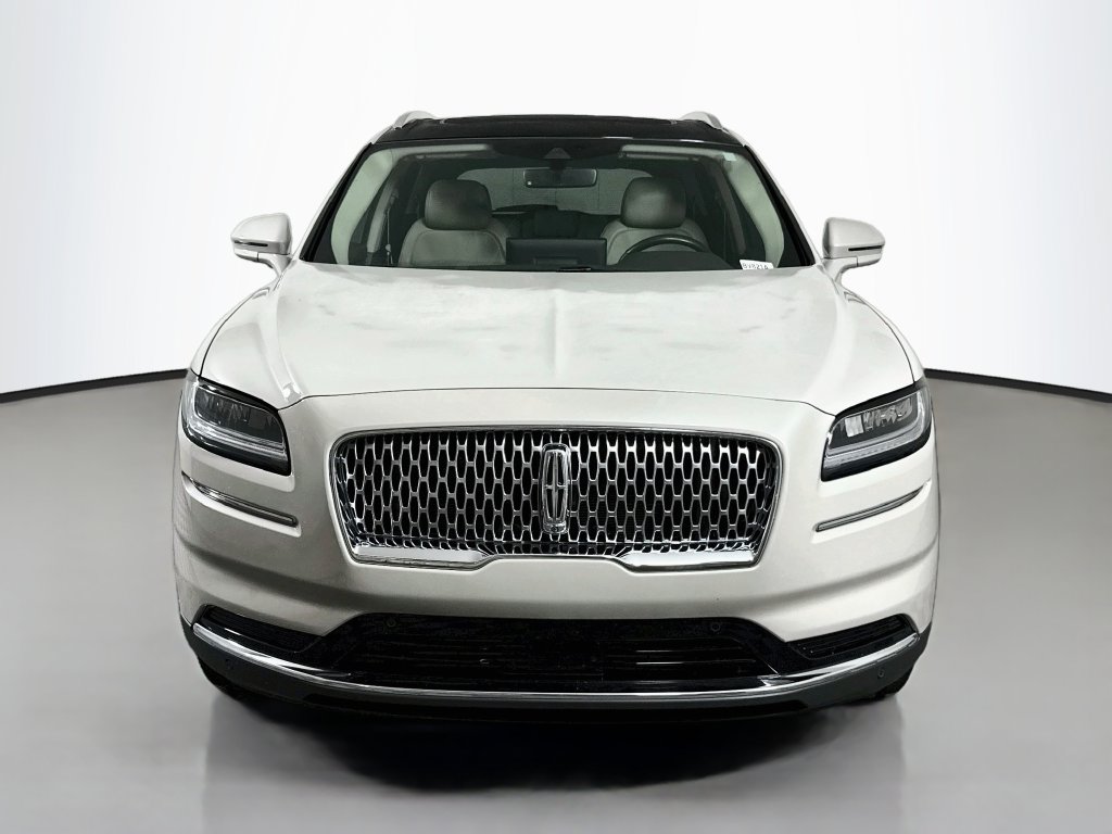 Used 2021 Lincoln Nautilus Reserve w/ Equipment Group 201A FWD image 2