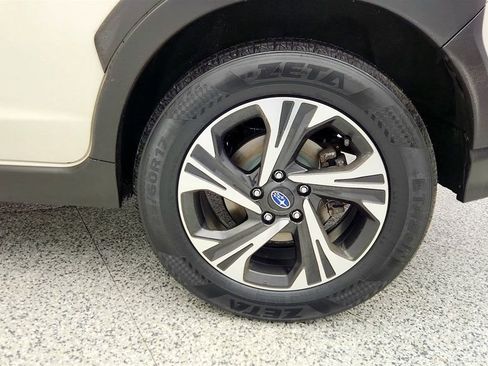Used 2024 Subaru Crosstrek 2.0i Premium image 9