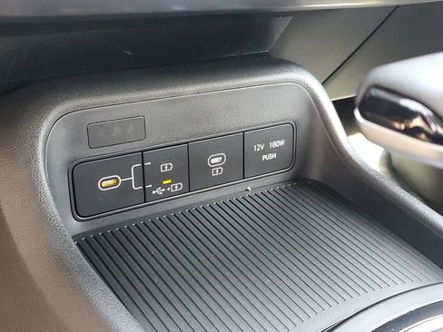 Used 2024 Hyundai Kona SEL FWD image 26