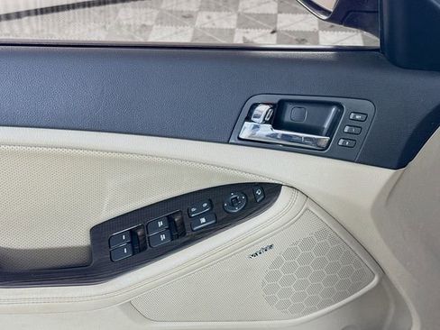 Used 2013 Kia Optima EX w/ Premium Pkg image 19