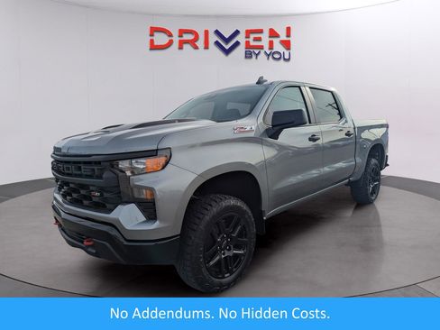 New 2026 Chevrolet Silverado 1500 Custom Trail Boss w/ LPO, Dark Essentials Package image 1