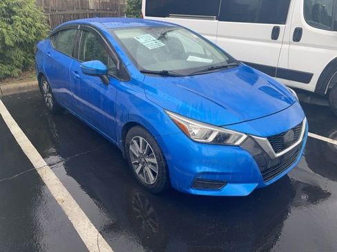 Used 2021 Nissan Versa SV image 1