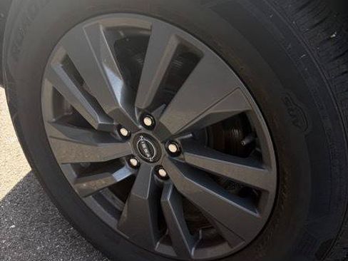 Used 2023 Nissan Pathfinder SV FWD image 34