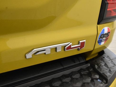 Used 2023 GMC Canyon AT4 w/ AT4 Premium Package image 33