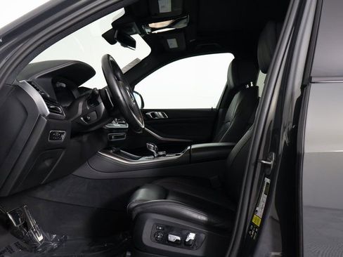 Used 2023 BMW X5 M50i w/ Executive Package image 10