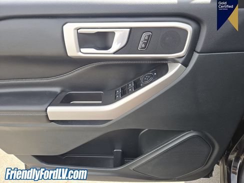 Certified 2024 Ford Explorer XLT w/ Equipment Group 202A RWD image 19