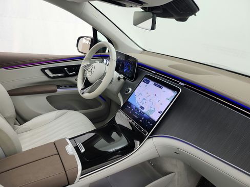Certified 2023 Mercedes-Benz EQS 450+ SUV image 18