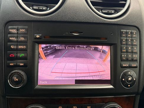 Used 2010 Mercedes-Benz ML 350 ML 350 4MATIC Sport Utility 4D image 33