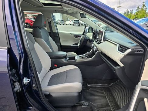 Used 2023 Toyota RAV4 XLE w/ Convenience Package AWD/4WD image 12