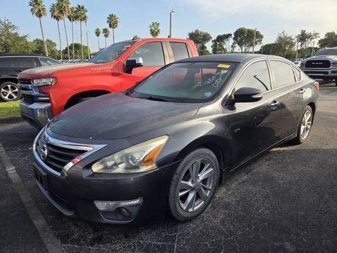 Used 2013 Nissan Altima 2.5 SL FWD image 3