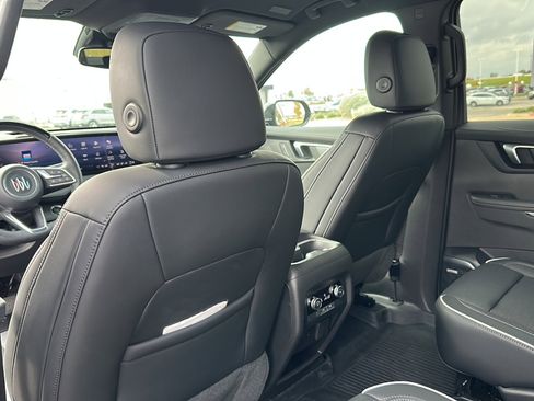 New 2025 Buick Enclave Sport Touring w/ Super Cruise Package image 14