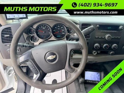 Used 2013 Chevrolet Silverado 3500 W/T w/ Skid Plate Package AWD/4WD image 5