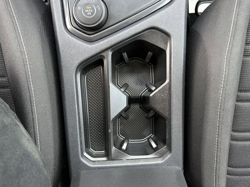 Used 2024 Volkswagen Tiguan S image 33