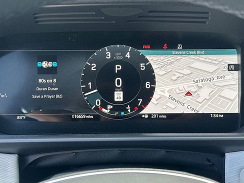 Used 2024 Land Rover Discovery Dynamic SE image 19