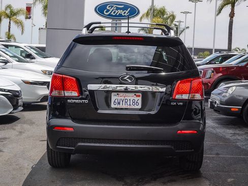 Used 2013 Kia Sorento EX w/ EX V6 Premium Pkg FWD image 6
