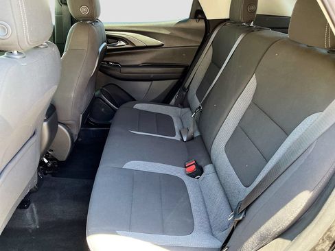 Used 2021 Chevrolet TrailBlazer LT w/ Convenience Package AWD/4WD image 23
