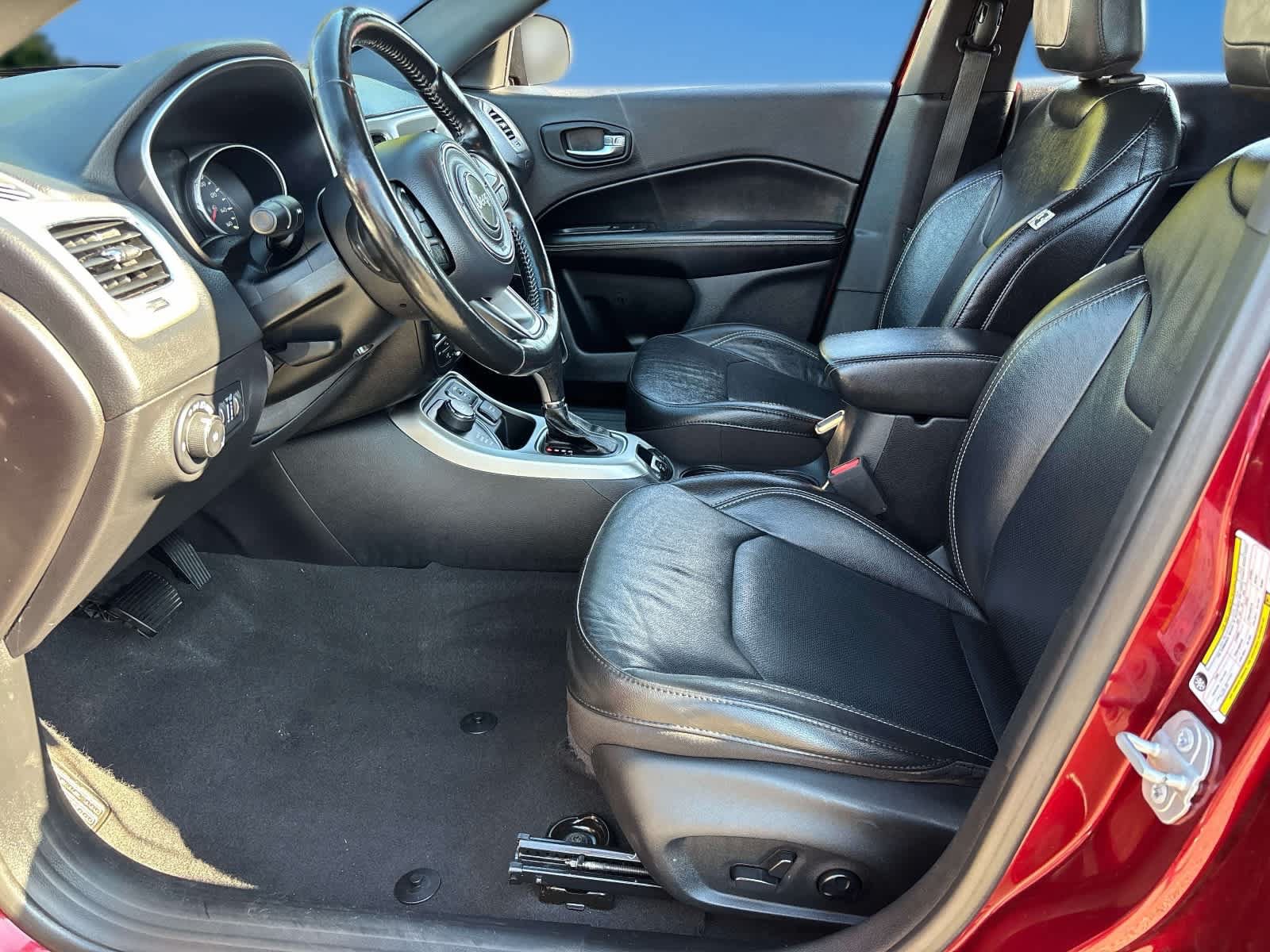 Used 2021 Jeep Compass Latitude AWD/4WD image 8